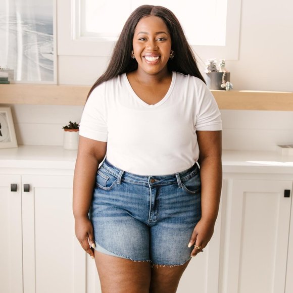 Judy Blue Tulip Denim Shorts - Picture 6 of 16